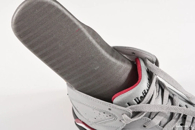 BV6281-006 7 Air Reflective Jordan Cardinal 0526